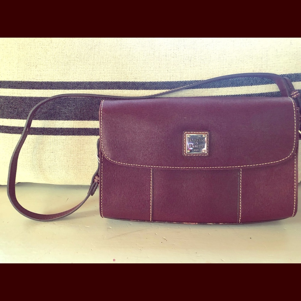 ⭐️⭐️SALE⭐️ ⭐️New Dooney & Bourke handbag